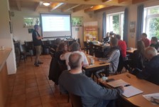 Referent Tobias Jahnke (links)